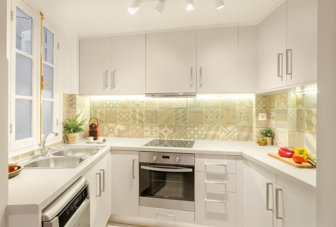 Hidesign Athens Apollon Luxury Apt In Plaka Acropolis ภายนอก รูปภาพ